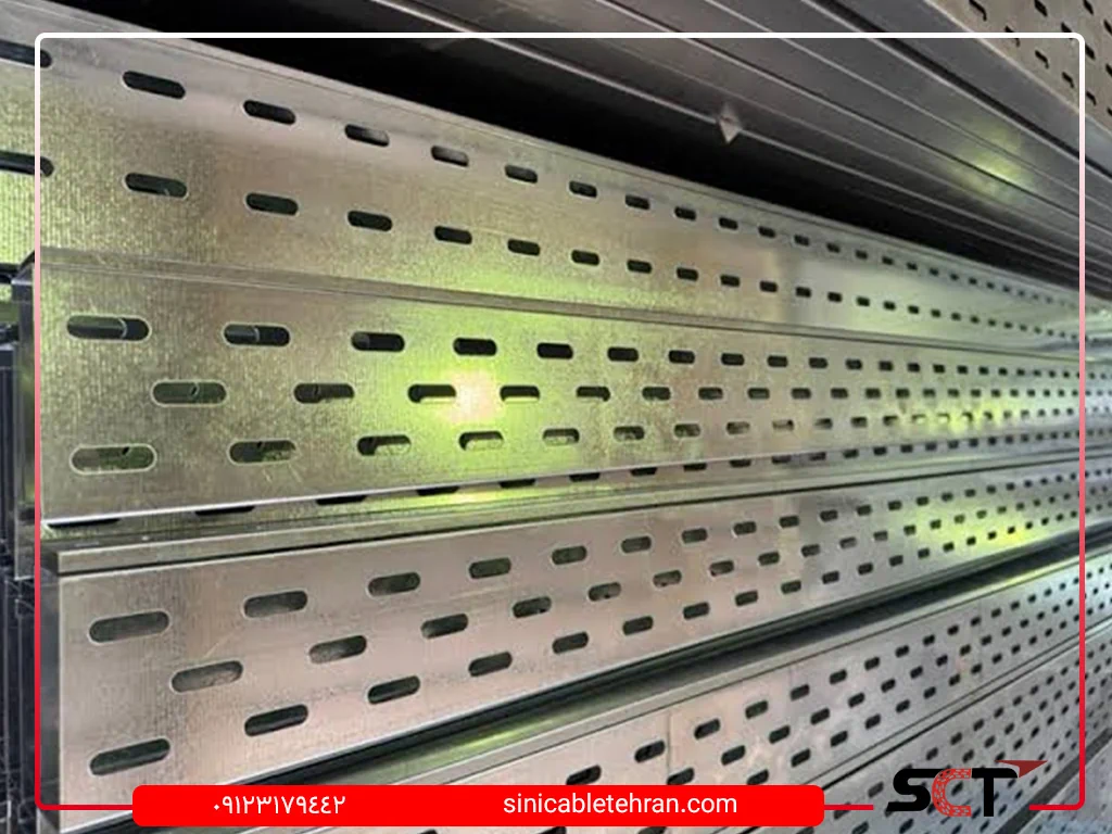 مقایسه سینی کابل فولادی و فایبرگلاس
